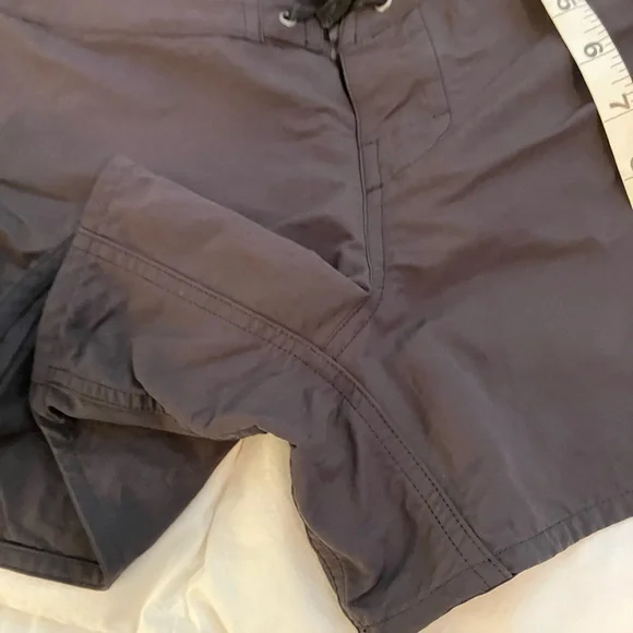 Patagonia women’s shorts size 8 - Picture 6 of 11